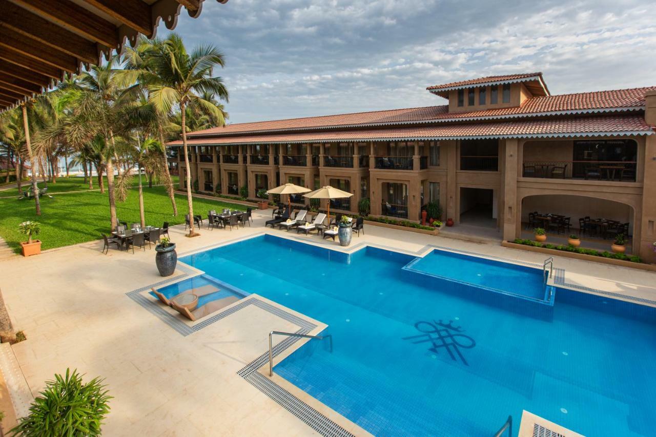 Marquis Beach Resort Candolim Exterior foto
